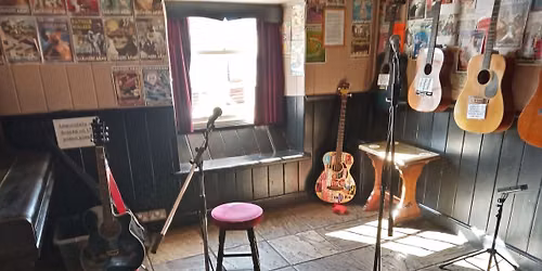 Open Mic at The Farmers Arms 