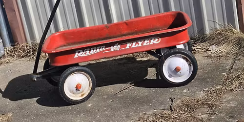 Live Music Friday: Radio Flyer