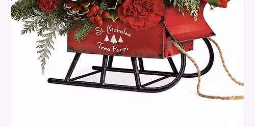 November 4th 2-4, Holiday Sleigh, Wood floral, With Kelly of Timber Blossom's.