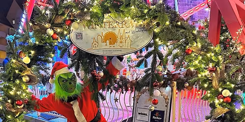 Der Grinch kommt ins Winterdorf