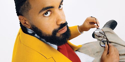 Hassan Phills at Room 808