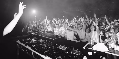 Oppidan in Philadelphia