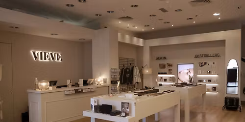 An Evening with Vieve: Private Shopping & Pro Masterclass
