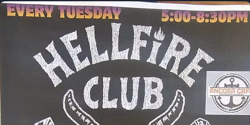Dungeons & Dragons , Customs & Comics , Trading Cards  .