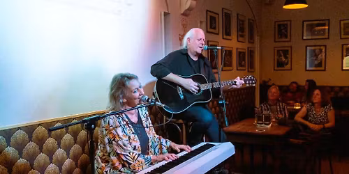 Just Friends im Kultcaf\u00e9 Gilching