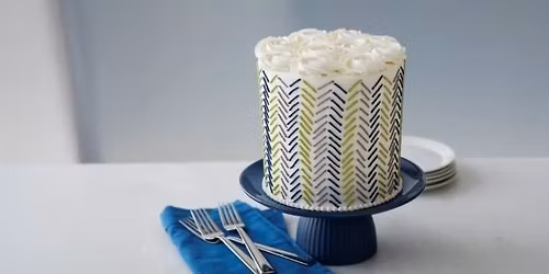 Modern Cake Design 2: Floral Techniques and Applications