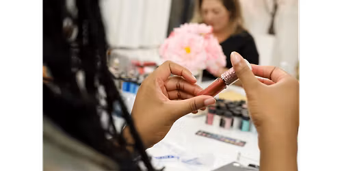 Lip Gloss Making Class - Art Class by Classpop!\u2122