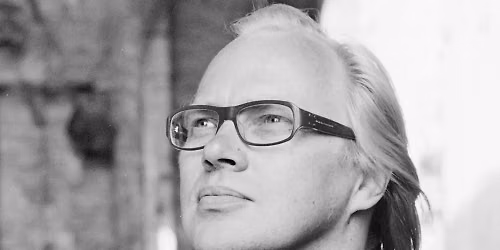 Roland P\u00f6ntinen, Martin Fr\u00f6st in Amsterdam