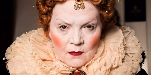 An evening with Queen Elizabeth 1 portrayed by Lesley Smith