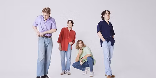 Yl\u00e4vire, V\u00e4rej\u00e4 nauruun \/ Torvi, Lahti