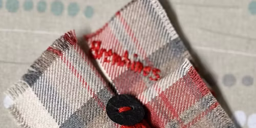 Textiles rosettes Workshop with The Community Shawl