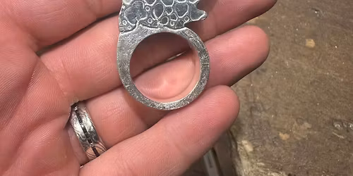 Workshop: Making a Hollow Formed Ring with Chapin Dimond