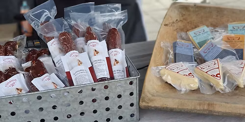 Julemarked p\u00e5 Tenneltunet i Lensvik