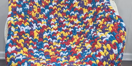 Create your own Chunky Knit Lap blanket Class- registration required