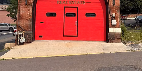 SEPTEMBER 25th Saunders Real Estate GRAND OPENING