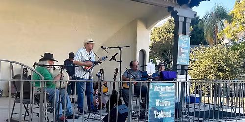 Christmas Music at the Granada Hills Farmers Market