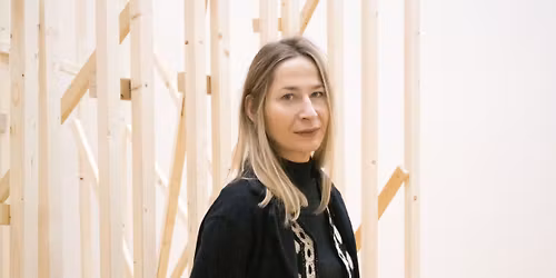 Kur\u00e1torsk\u00e1 komentovan\u00e1 prohl\u00eddka | Guided Tour | Sahej Rahal: Beyond the City of Time