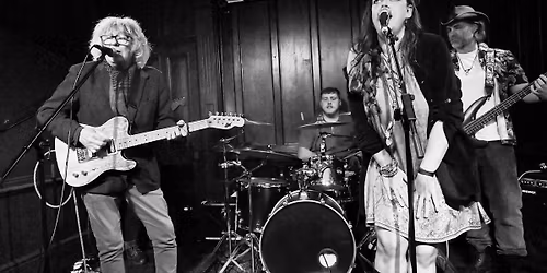 Live Music : Mora & the Fabulous Wonderfuls + Support Act Sarah Tutin