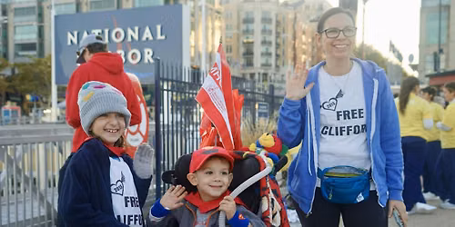 Volunteer at the Ronald McDonald House Red Shoe 5K on Sunday, 10\/4!