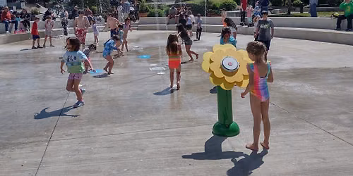 Wade Creek Park & Community Splash Pad