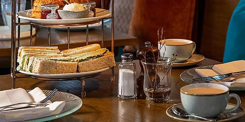 Estee Lauder Afternoon Tea