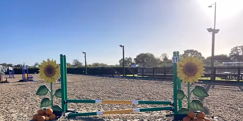 NFRC show jump training with Zoe Pyatt at Parley