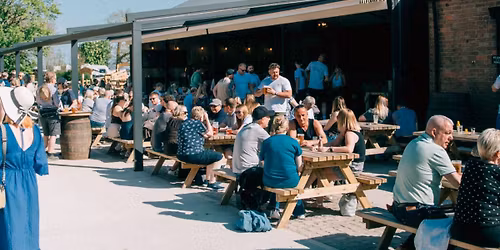 Farm Pub (Live Music, Streetfood, & Free Entry) \ud83d\ude9c\ud83c\udfb8\ud83c\udf55\ud83c\udf7b