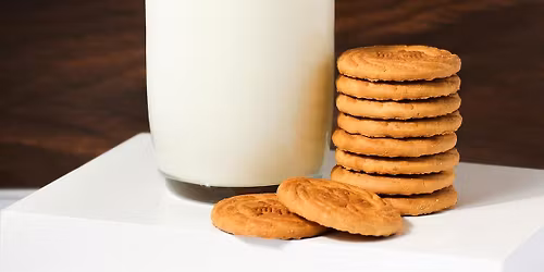 Milk and Cookies Treat!