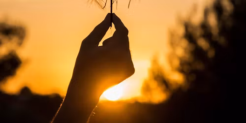 RELEASE AND RESET: MINDFULNESS + TIBETAN SINGING BOWLS