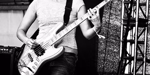 Eva Turnov\u00e1 a Tom\u00e1\u0161 Hradil.