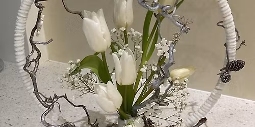 Sarah Pepper floral demonstration \u2018Looking forward to a new start\u2019