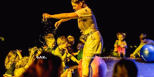 HOP W KOSMOS - spektakl dla dzieci