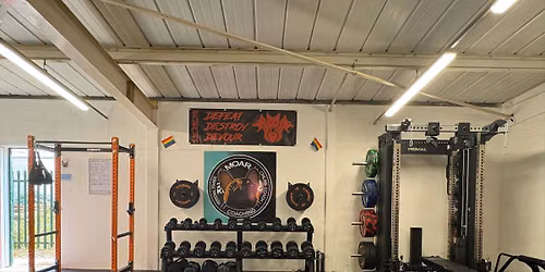 GYM MOAR CHRISTMAS PUSH PULL 2026