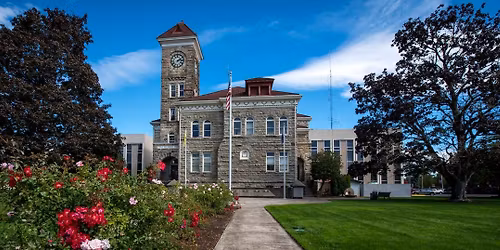 Walk Dallas OR - Parks, Creek Trail, and More