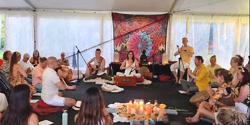 Mantra meezing Circle en drum ceremonie ~ WY in de tent 2024