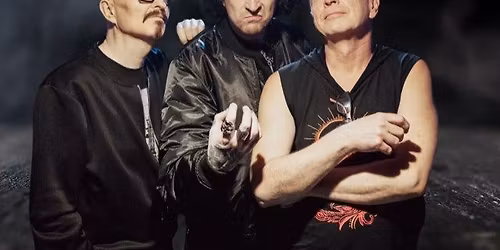 GUN DREAMS: BEST OF EBM YEARS LIVE\/ Caf\u00e9 V lese