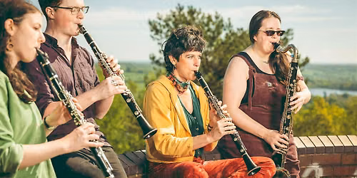 The Tradinettes - in Concert