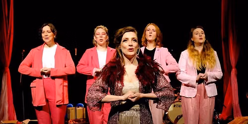 Glitterfittan Revy \u2013 \u00e5terkomsten