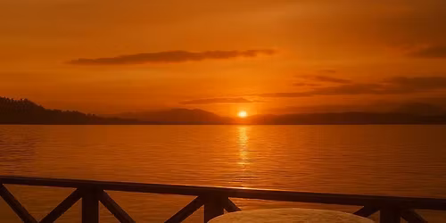 Moluccan Grooves in Paradiso