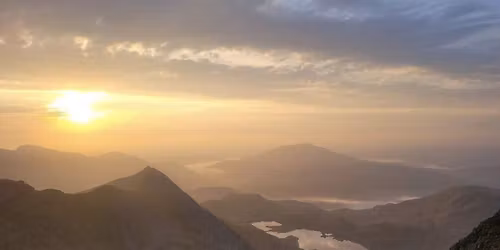Snowdon (Yr Wyddfa) Sunrise Challenge