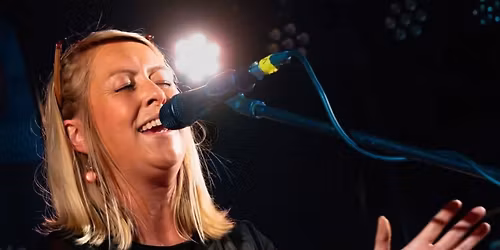 Joanna Cooke plays live