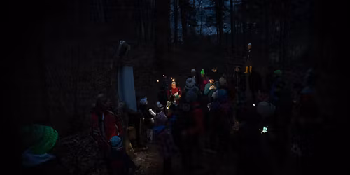 PRAVLJI\u010cNI POHOD Z LANTERNAMI V STAR MALN - voden pohod, 26. december