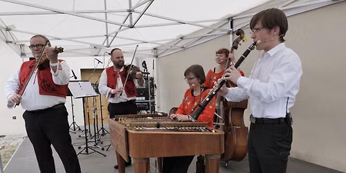 Folklorn\u00ed odpoledne s cimb\u00e1lovou muzikou Rathan