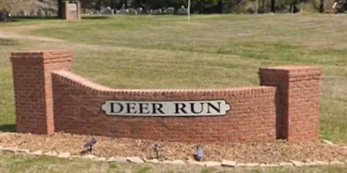 Annual Deer Run neighborhood yard sale