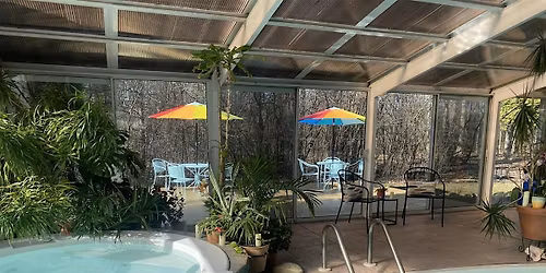 Tropical Nakation: Spring Vibes