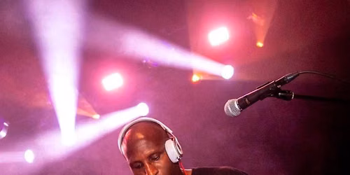 DJ Q-TIP
