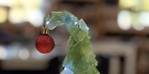 Grinch Sea Glass Tree Class