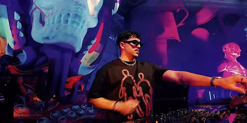 Greg99 at The Summer Club
