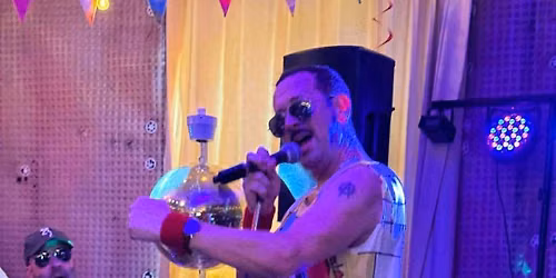 Queen versus 80s! Fancy dress optional but a lot of fun \ud83e\udd29- prize for the best! 