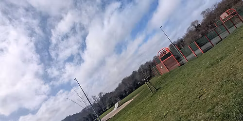 Chaddlewood: Bank Holiday Litter Pick Pic-Nic